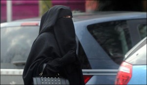 niqab luxembourg
