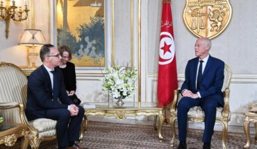 قيس سعيّد يستقبل وزير الخارجية الألماني الذي يؤكد التزام بلاده بمواصلة دعم تونس والوقوف إلى جانبها قيس سعيّد يستقبل وزير الخارجية الألماني الذي يؤكد التزام بلاده بمواصلة دعم تونس والوقوف إلى جانبها