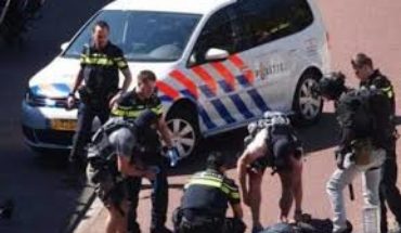 Pays-Bas : 3 personnes blessées dans une attaque au couteau à La Haye Pays-Bas : 3 personnes blessées dans une attaque au couteau à La Haye