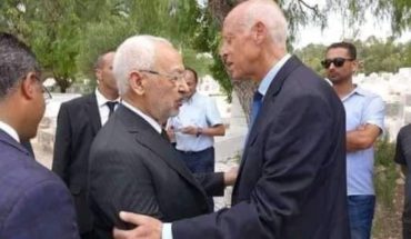 النهضة و قيس سعيد وجهان لعملة واحدة وجب تجاوزهما بل و محاربتهما النهضة و قيس سعيد وجهان لعملة واحدة وجب تجاوزهما بل و محاربتهما