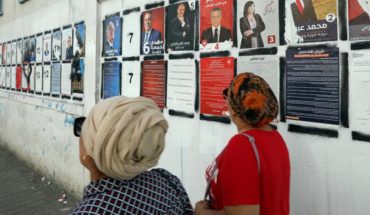 Les tunisiens ne sont pas dupes et ils vont arracher leur pays des griffes des traîtres Les tunisiens ne sont pas dupes et ils vont arracher leur pays des griffes des traîtres