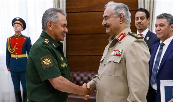 ليبيا : وزير الدفاع الروسي يستقبل المشير خليفة حفتر