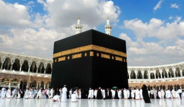 السعودية تقرّرتعليق العمرة وزيارة المسجد النبوي على خلفية انتشار فيروس كورونا السعودية تقرّرتعليق العمرة وزيارة المسجد النبوي على خلفية انتشار فيروس كورونا
