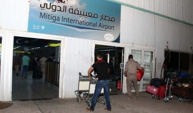 ليبيا : إغلاق حركة الملاحة في مطار « معيتيقة » الدولي