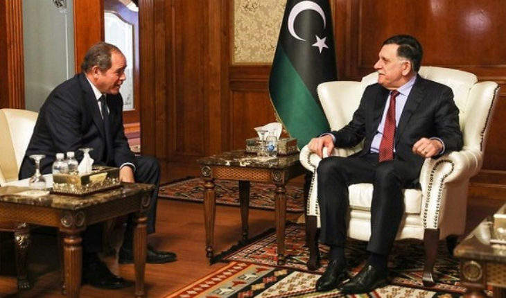 Alger ne voit pas de « solution militaire à la crise » en Libye