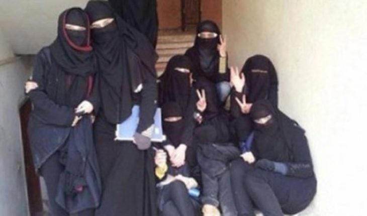 Ya Bouguelb !! 11 « femelles » du djihad Ennikeh avec leurs 23 enfants de retour en Tunisie