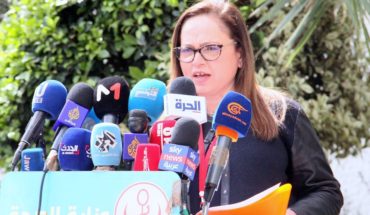 وزارة الصحة تعلن ارتفاع عدد المصابين بالكورونا ليبلغ 75 حالة مؤكدة وزارة الصحة تعلن ارتفاع عدد المصابين بالكورونا ليبلغ 75 حالة مؤكدة