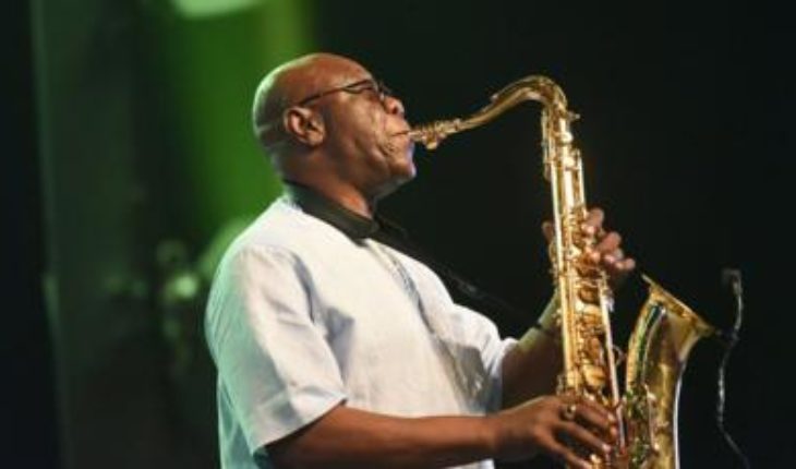 Le Covid-19 emporte le célèbre saxophoniste africain Manu Dibango