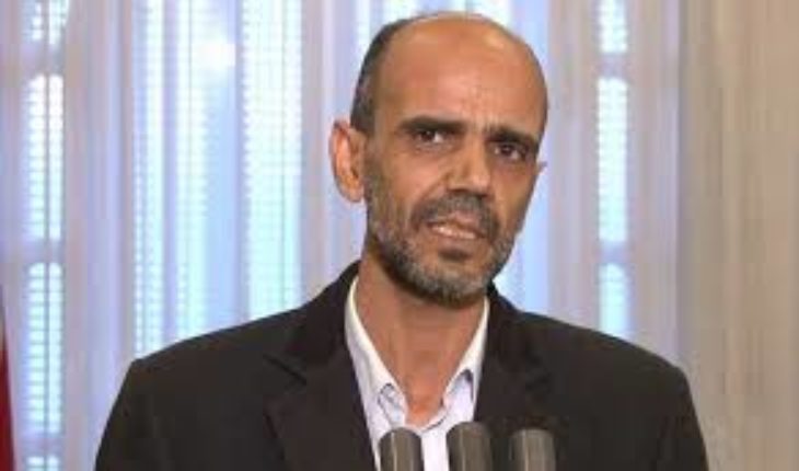 محمد الحامدي يكذب الإشاعة التي تقول إنه أمر بإزالة صورة الزعيم الحبيب بورقيبة من مقر وزارة التربية