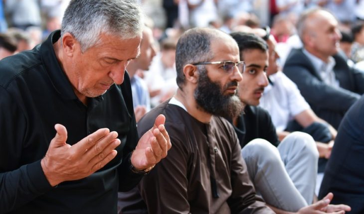 France : Toutes les mosquées sont appelées à «suspendre» les prières du vendredi