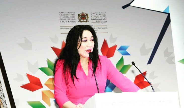 الشاعرة آمال موسى تقول لقيس سعيد: لا أحب أنصاف الأشياء… كل المرتب أو لا