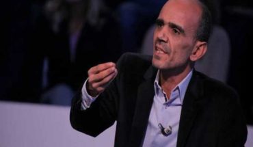 أين وزير التربية ؟ هل تم توكيل الغير للإعلان على القرارات الرسمية ؟ أين وزير التربية ؟ هل تم توكيل الغير للإعلان على القرارات الرسمية ؟