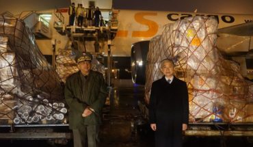 Covid-19: la Chine envoie un don de 8040 combinaisons médicales à la Tunisie Covid-19: la Chine envoie un don de 8040 combinaisons médicales à la Tunisie