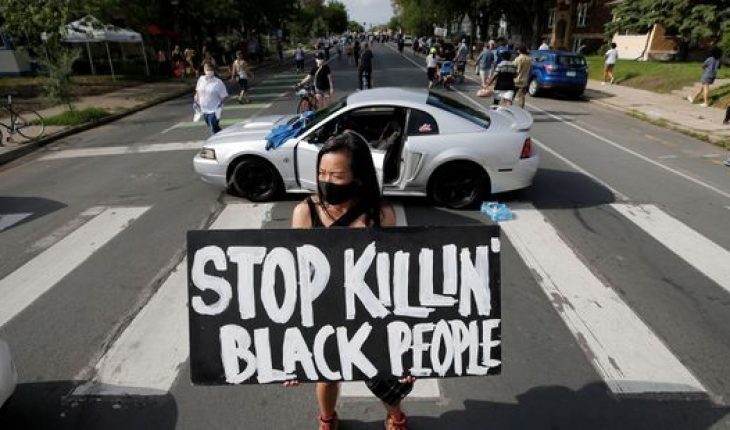 Etats-Unis : flambée de violences à Minneapolis après la mort d’un noir tué par la police