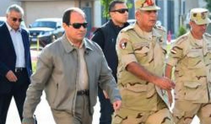عبد الفتاح السيسي يؤكد أن تجاوز مدينة سرت وقاعدة الجفرة الجوية الليبية « خطا أحمر » لأمن مصر القومي