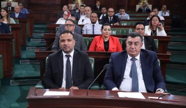 قريبا في تونس.. إذاعة داعش و تلفزيون جبهة النصرة وقناة جند الخلافة قريبا في تونس.. إذاعة داعش و تلفزيون جبهة النصرة وقناة جند الخلافة