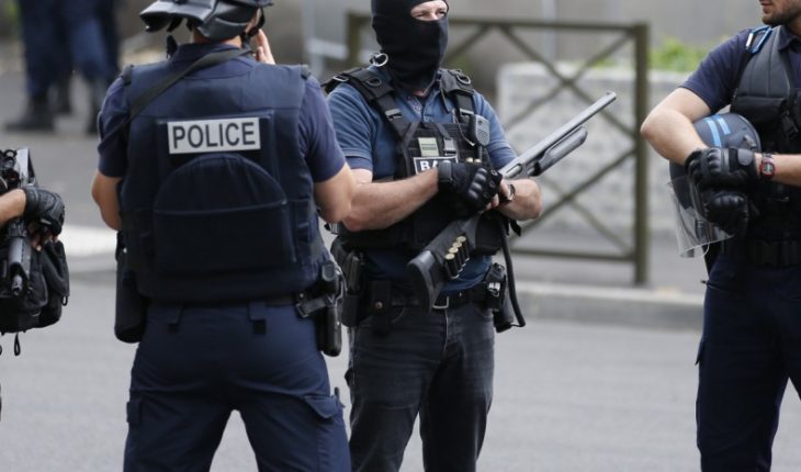 France : Coup de filet en cours contre « des individus et des associations » de la mouvance islamiste