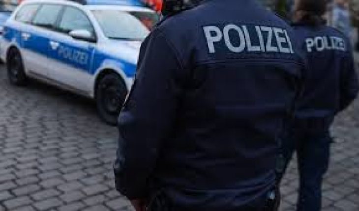 Allemagne : un automobiliste fonce sur la foule