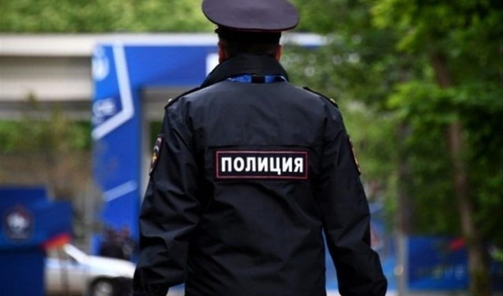 Russie : Un jeune homme de 16 ans poignarde un policier