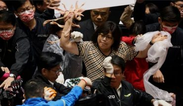 Taïwan : dispute aux abats de porc au parlement Taïwan : dispute aux abats de porc au parlement