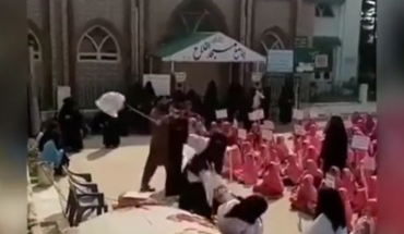 Pakistan : Pour défendre Mahomet, une décapitation simulée devant de jeunes élèves Pakistan : Pour défendre Mahomet, une décapitation simulée devant de jeunes élèves