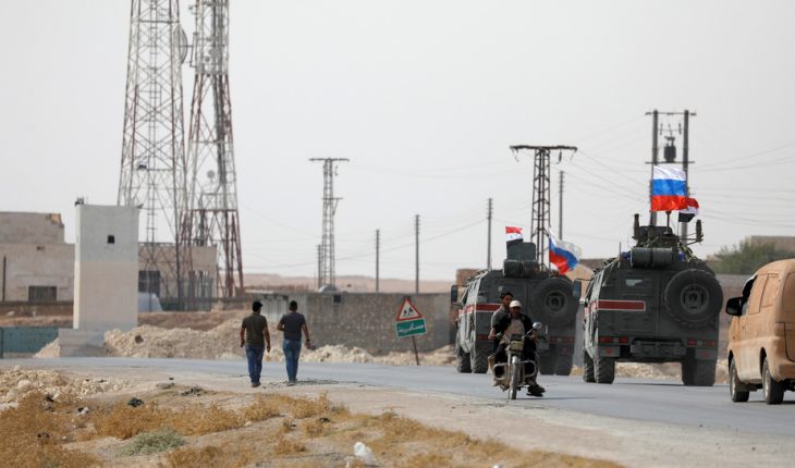 Syrie : un engin explosif actionné sur la route d’un convoi militaire russe accompagné des forces armées syriennes