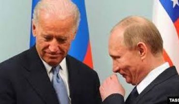 Poutine attend l’annonce du résultat officiel pour féliciter Joe Biden Poutine attend l’annonce du résultat officiel pour féliciter Joe Biden