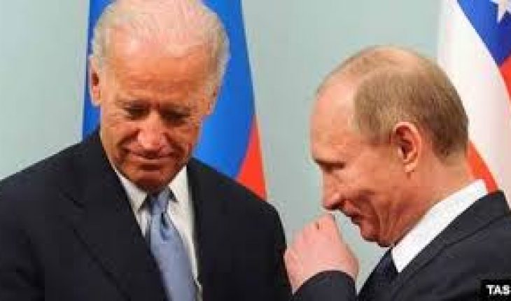 Poutine attend l’annonce du résultat officiel pour féliciter Joe Biden