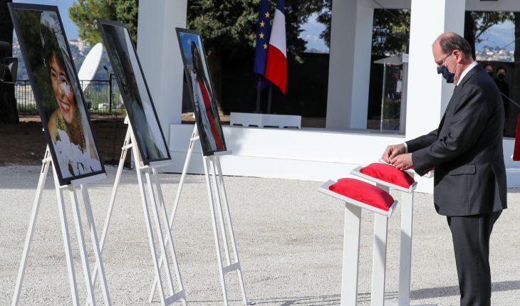 France : Jean Castex rend hommage aux victimes d’un ennemi identifié : «l’islamisme radical».