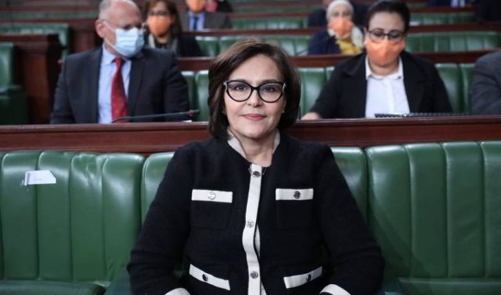 الحزب الدستوري الحر يطالب بإقالة وزيرة المرأة لصَمْتها المتواطئ الرهيب عن إهانة المرأة التونسية بحضورها