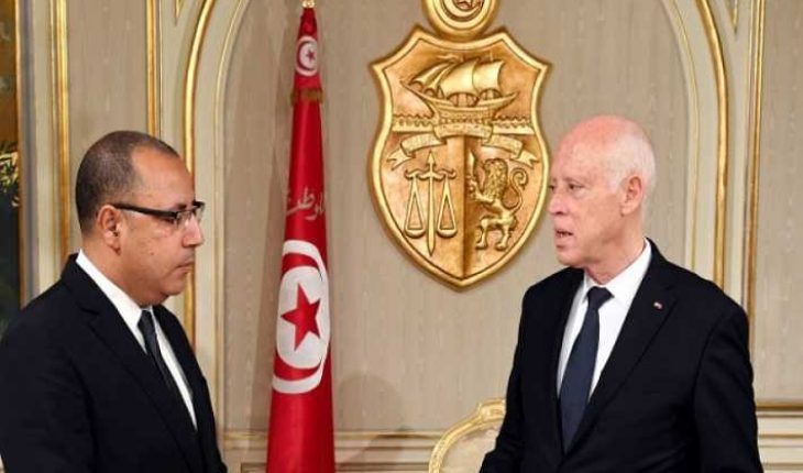 قيس سعيد للمشيشي : إيّاك أن تعثر بغلة في العراق فإنّي سأحاسبك عليها