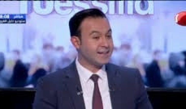 Ce jeunot bien rasé, bien fringué, mais ô combien ridicule
