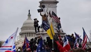 Etats-Unis : la police arrête un homme armé ayant tenté de pénétrer dans l’enceinte du Capitole Etats-Unis : la police arrête un homme armé ayant tenté de pénétrer dans l’enceinte du Capitole