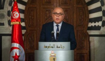 Faouzi Mehdi annonce les nouvelles mesures anti-Covid. Faouzi Mehdi annonce les nouvelles mesures anti-Covid.