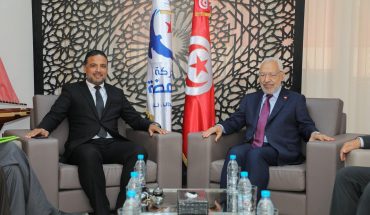 ابن راشد الغنوشي المُدلّل يعتدي على عبير موسي اعتداءا لفظيا وجسديا شنيعا ابن راشد الغنوشي المُدلّل يعتدي على عبير موسي اعتداءا لفظيا وجسديا شنيعا
