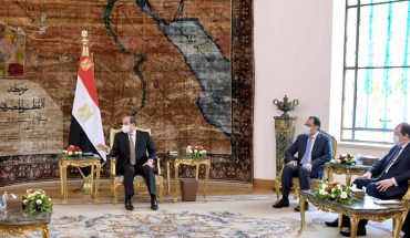 عبد الفتاح السيسي يستقبل رئيس الحكومة الليبية الجديدة عبد الحميد الدبيبة عبد الفتاح السيسي يستقبل رئيس الحكومة الليبية الجديدة عبد الحميد الدبيبة