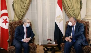 عثمان الجرندي في مصر لنقل تحيات قيس سعيد إلى عبدالفتاح السيسي عثمان الجرندي في مصر لنقل تحيات قيس سعيد إلى عبدالفتاح السيسي