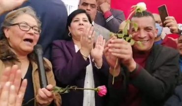 نائلة السليني تصرخ : ما تِخْذلُوشْ بلادكم.. وما تِخْذلُوشْ أبناءكم.. وما تِخْذلُوشْ أنفسكم نائلة السليني تصرخ : ما تِخْذلُوشْ بلادكم.. وما تِخْذلُوشْ أبناءكم.. وما تِخْذلُوشْ أنفسكم