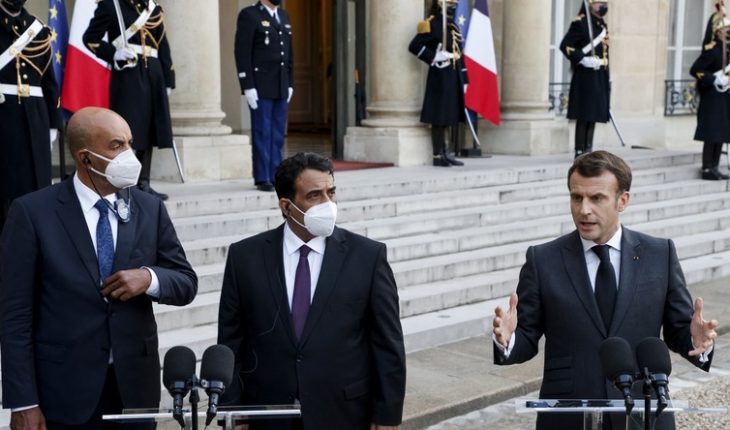 Macron reconnait la responsabilité de Paris dans «la décennie de désordre» qui a secoué la Libye