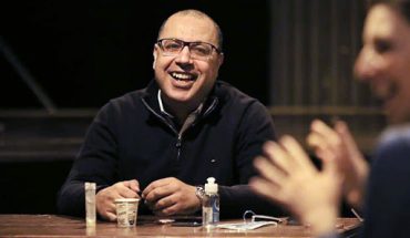 Il rit comme un âne quand il pisse et nous fait une belle déclaration Il rit comme un âne quand il pisse et nous fait une belle déclaration