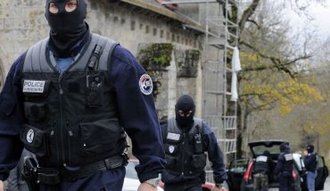 France : trois individus mis en examen et placés en détention provisoire pour terrorisme France : trois individus mis en examen et placés en détention provisoire pour terrorisme