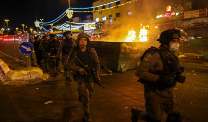 Sirènes d’alerte et bruits d’explosions dans plusieurs villes israéliennes