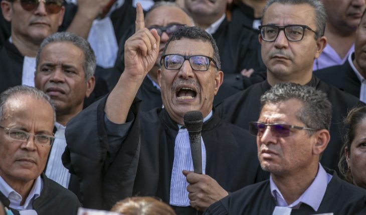 عمادة المحامين تتبرأ من مساندة عميدها نبيل القروي