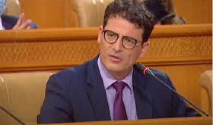 Quand le ministre des transports, Moez Chakchouk, déforme la vérité !!
