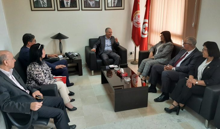 عبير موسي تجتمع بنور الدين الطبوبي