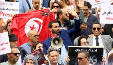 مخاطر جدية تهدد حرية الاعلام تقودها شبكات مشبوهة مرتبطة بالسلطة السياسية الحاكمة مخاطر جدية تهدد حرية الاعلام تقودها شبكات مشبوهة مرتبطة بالسلطة السياسية الحاكمة