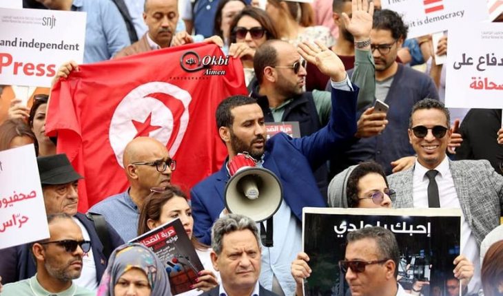 مخاطر جدية تهدد حرية الاعلام تقودها شبكات مشبوهة مرتبطة بالسلطة السياسية الحاكمة