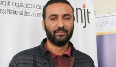 نقيب الصحفيين: السلطة تسعى إلى تعفين الوضع الراهن بهدف السيطرة على وسائل الإعلام العمومية نقيب الصحفيين: السلطة تسعى إلى تعفين الوضع الراهن بهدف السيطرة على وسائل الإعلام العمومية