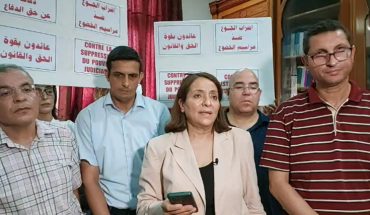 فيديو / دخول ثلاثة قضاة معزولين في إضراب جوع بمقر جمعية القضاة فيديو / دخول ثلاثة قضاة معزولين في إضراب جوع بمقر جمعية القضاة