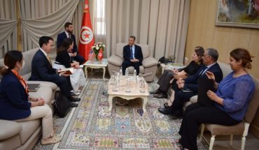 القائمة بأعمال سفارة الولايات المتحدة الأمريكية تزور وزير الداخلية القائمة بأعمال سفارة الولايات المتحدة الأمريكية تزور وزير الداخلية